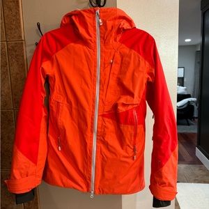 Mountain hard wear ski jacket